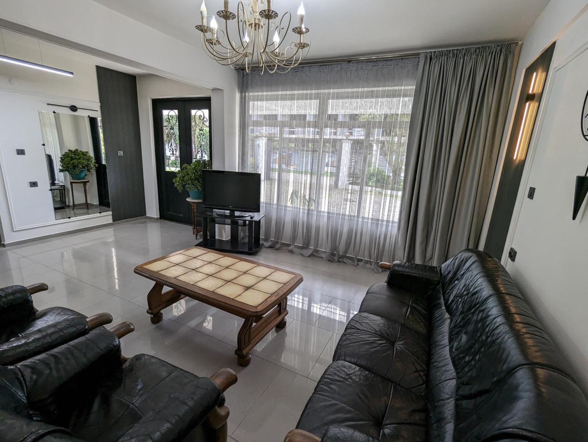 Hotel Captain โกนิโอ ภายนอก รูปภาพ