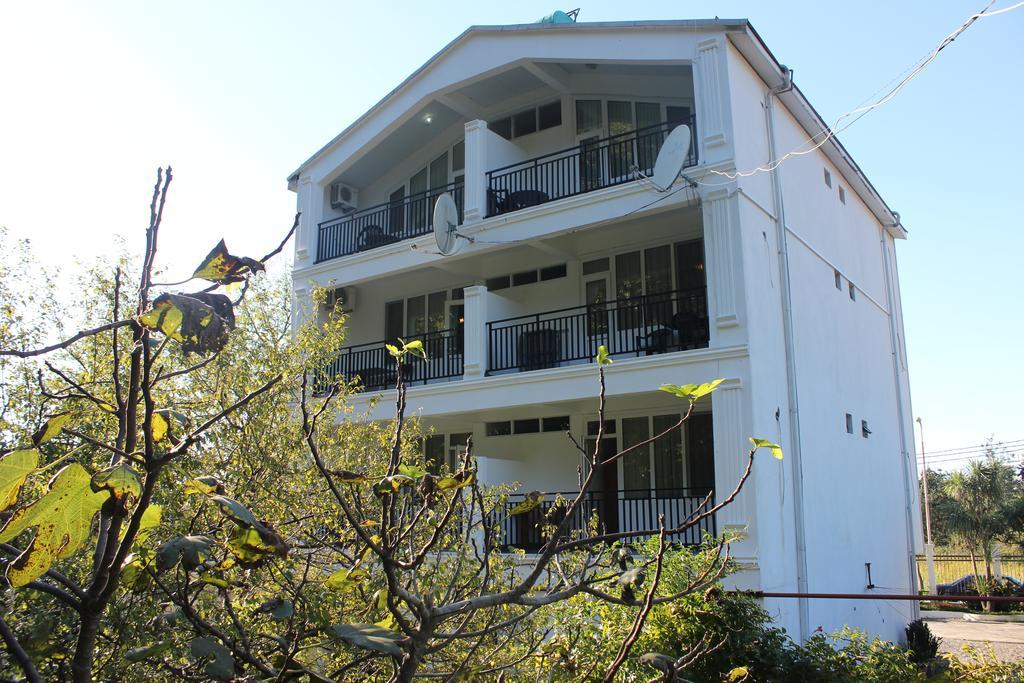Hotel Captain โกนิโอ ภายนอก รูปภาพ