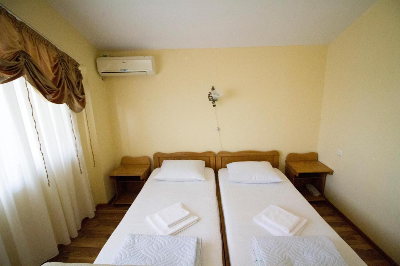 Hotel Captain โกนิโอ ภายนอก รูปภาพ