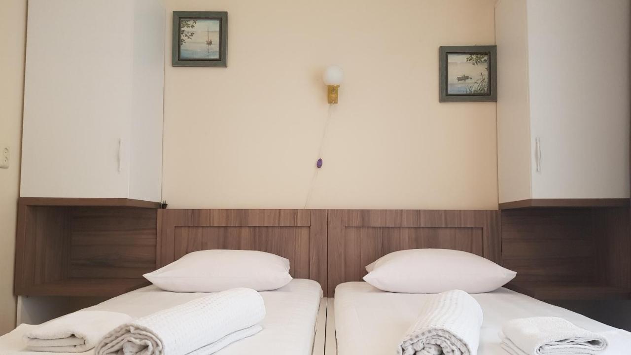 Hotel Captain โกนิโอ ภายนอก รูปภาพ